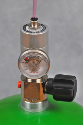 DIN-477 Regulator - with gauge